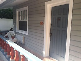 Coral Reef Guesthouse