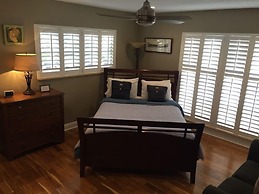 Coral Reef Guesthouse