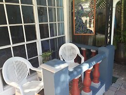 Coral Reef Guesthouse