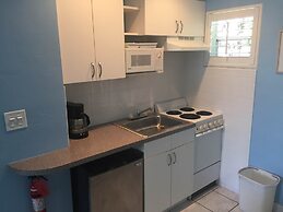 Coral Reef Guesthouse