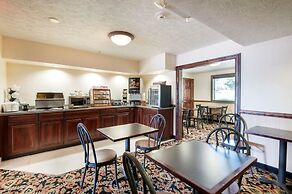 Rodeway Inn & Suites - Charles Town, WV