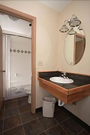 Murphy's Alaskan Inn