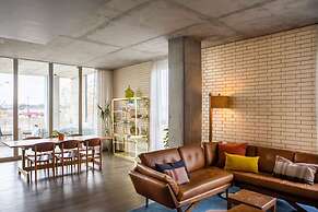 South Congress Hotel