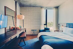 South Congress Hotel