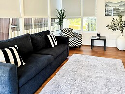 Montblu at Echo Point