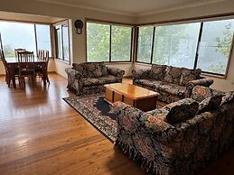 Echo Point Holiday Village