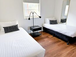 Montblu at Echo Point