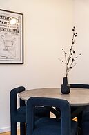 Montblu at Echo Point