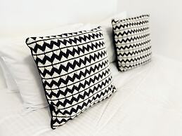 Montblu at Echo Point