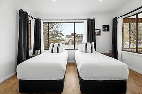 Montblu at Echo Point