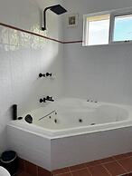 Echo Point Holiday Village