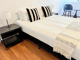 Montblu at Echo Point