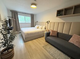 Lakeside Villa & Nordic Spa