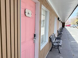 Lakeside Villa & Nordic Spa