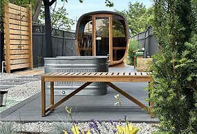 Lakeside Villa & Nordic Spa