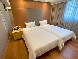 Delton Hotel