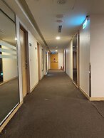 Delton Hotel