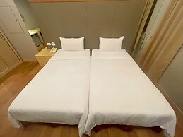 Delton Hotel