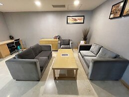 Delton Hotel
