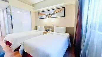 Delton Hotel