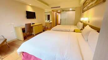Delton Hotel