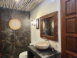 The Calmtree Bungalows