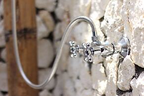 The Calmtree Bungalows