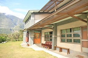 Taroko Mountain Dream Homestay B&B
