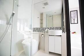 Serenotel Pattaya Beach Front