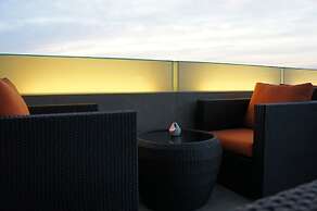 Serenotel Pattaya Beach Front