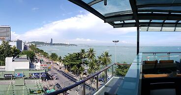 Serenotel Pattaya Beach Front