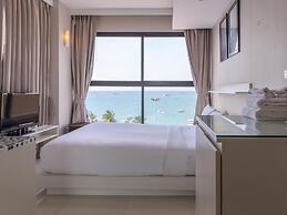Serenotel Pattaya Beach Front