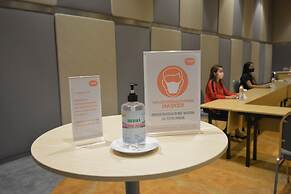 HARRIS Hotel & Conventions Bekasi