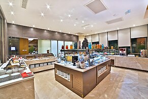 Dosso Dossi Hotels & Spa Downtown