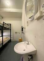 Gotum Hostel 2 at Thalang Road