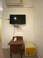 Gotum Hostel 2 at Thalang Road