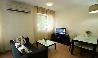 Song Hung Hotel & Serviced Apartments