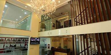 Song Hung Hotel & Serviced Apartments