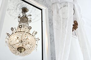 Old Chocolate Factory+