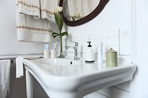 Old Chocolate Factory+