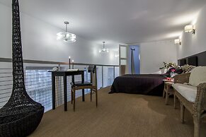 Old Chocolate Factory+