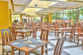 Arabella Beach Hotel