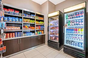 La Quinta Inn & Suites by Wyndham College Station South