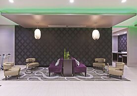 La Quinta Inn & Suites by Wyndham College Station South