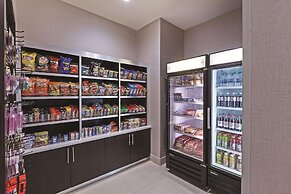 La Quinta Inn & Suites by Wyndham College Station South