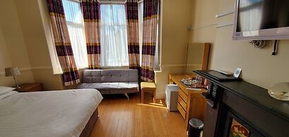 Diamonds Guest House