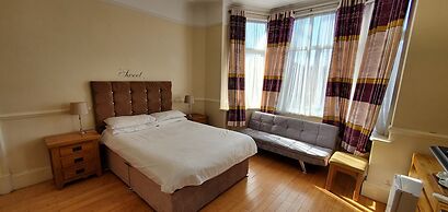 Diamonds Guest House