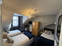 Diamonds Guest House