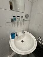 Diamonds Guest House