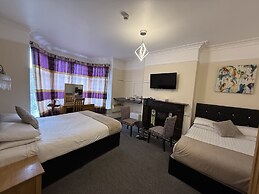 Diamonds Guest House
